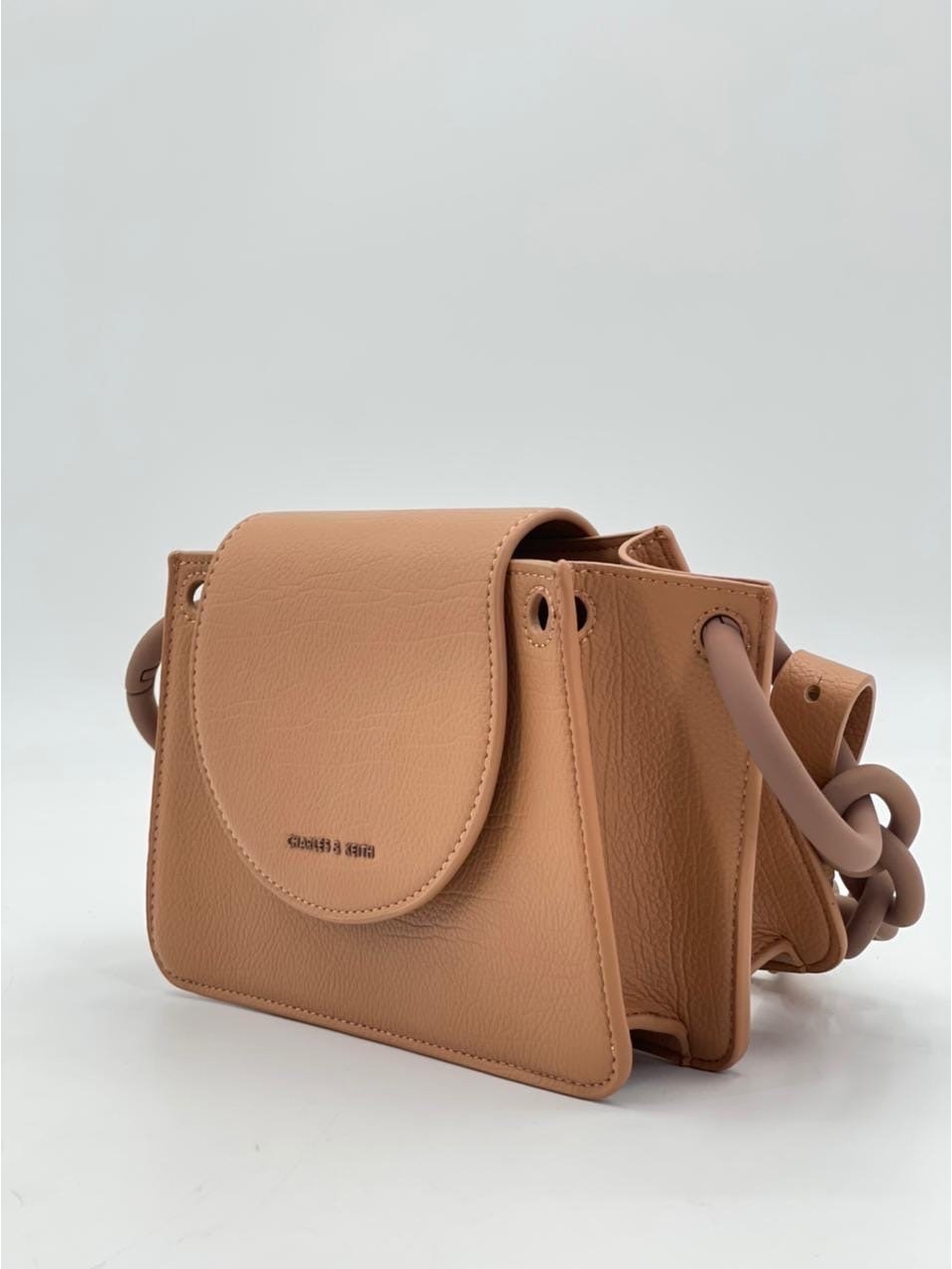 Сумка Charles & Keith 